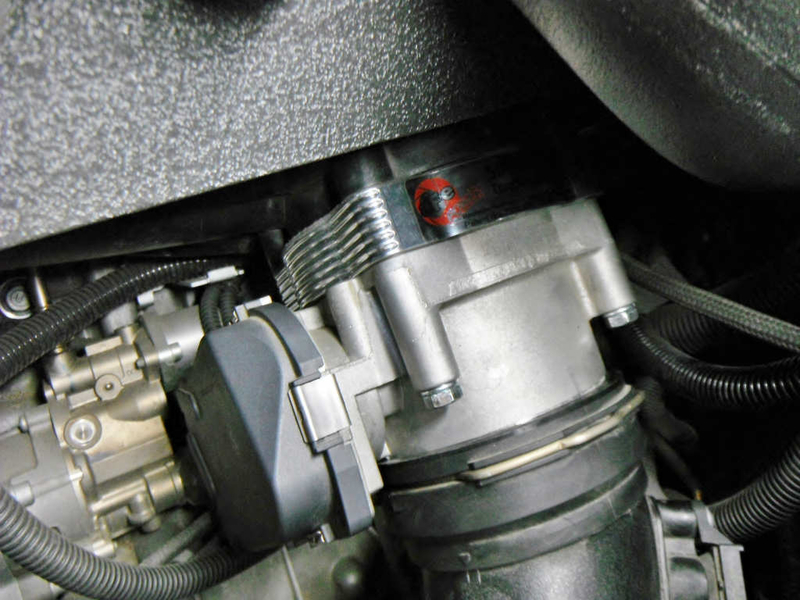 BMw N54用　aFe製スロットルボディスペーサー aFeスロットルボディスペーサー（BMW E90 335i） - グランド