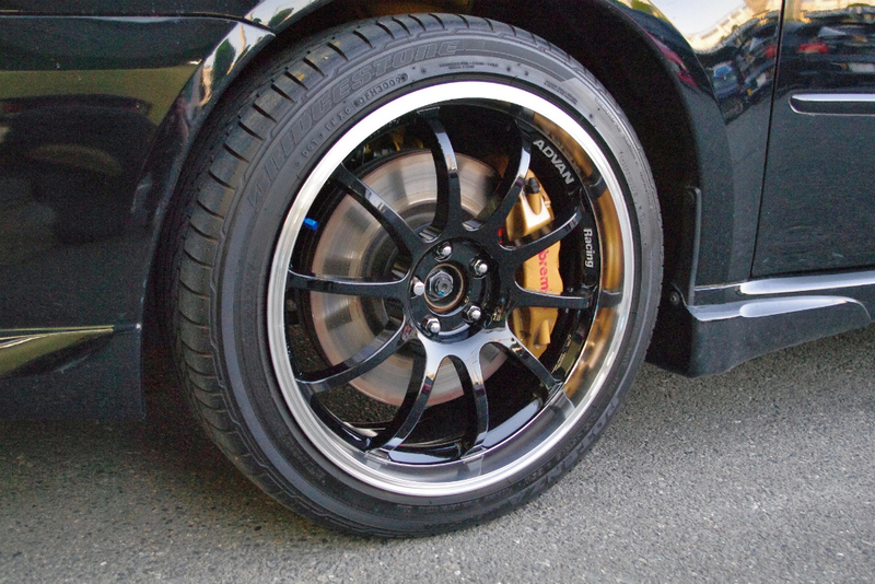 アドバンレーシングRS-D 18インチ