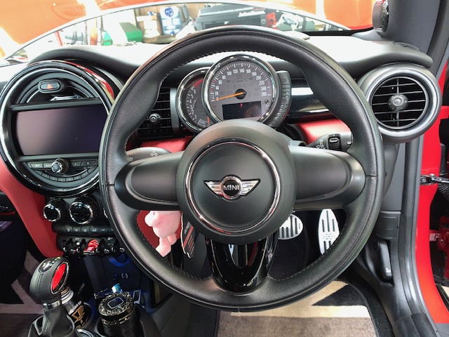 BMW MINI アムゼックス オリジナルスポーツステアリングホイール