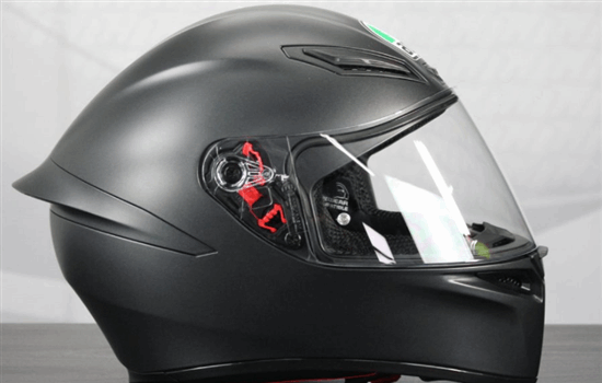 憧れのロッシのヘルメットを手に入れよう！コスパ最強のAGV K1 2019