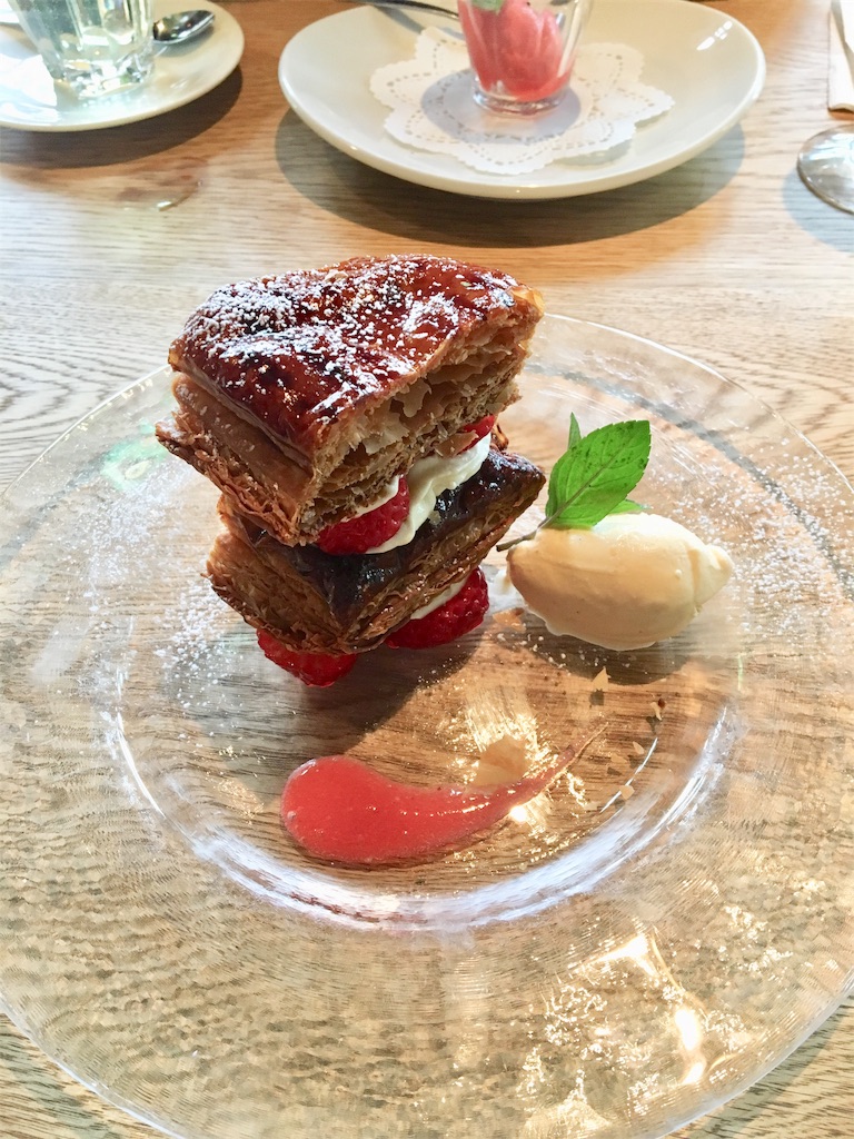 まるで天空の城ラピュタ 阿佐ヶ谷フレンチ店 山猫軒 Camel Caravan