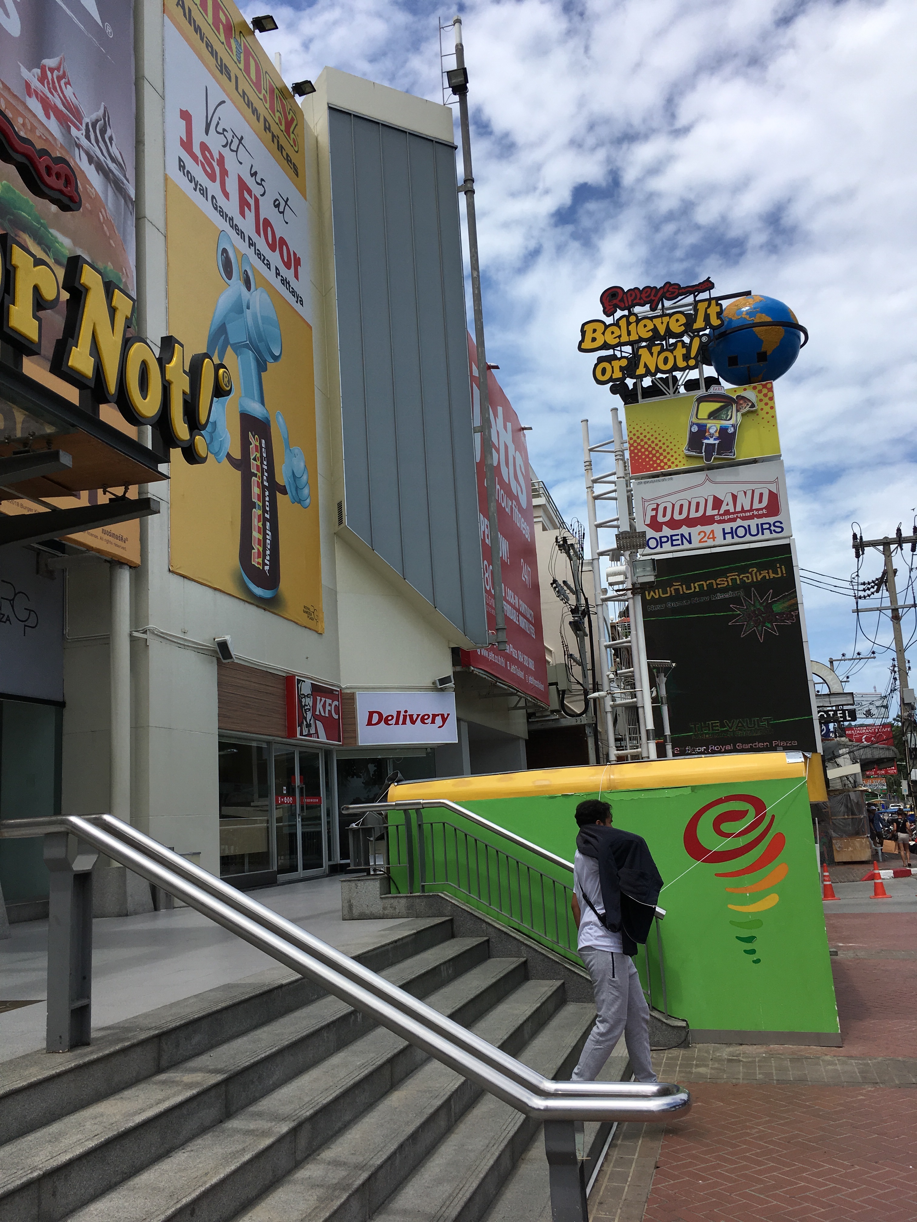 f:id:pattaya1986:20190804125849j:image f:id:pattaya1986:20190804125849j:image