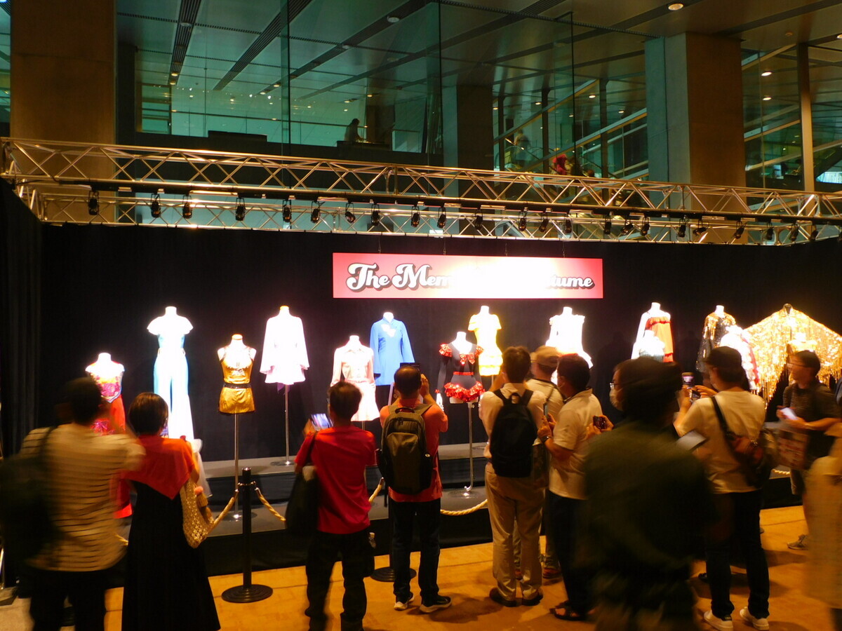 伊藤蘭 キャンディーズ ペンライト 2本セット 伊藤蘭 キャンディーズ ペンライト 2本セット 伊藤蘭 キャンディーズ