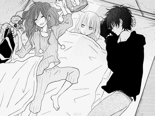 個別 Manga となりの怪物くん 夏目あさ子 ろびこ 水谷雫 ジト目 寝てる の写真 画像 Pema S Fotolife