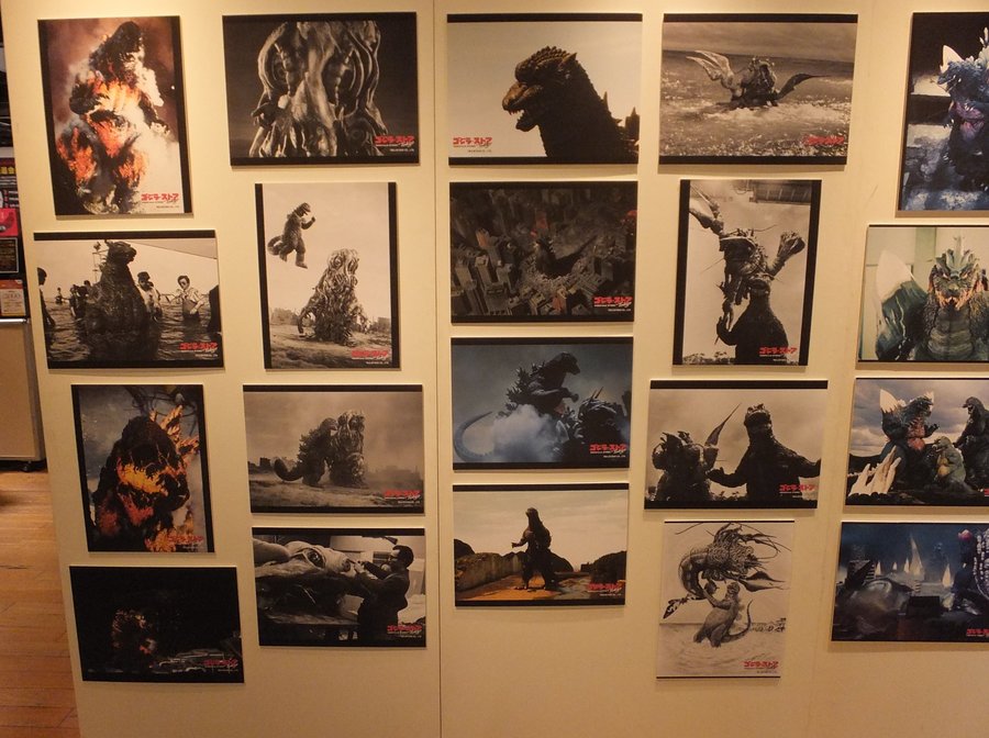 ゴジラ・ストアの逆襲 in なんばマルイ 店内展示物 写真・SNS投稿OK!! ゴジラ・ストアの逆襲 in なんばマルイ 店内展示物 写真・SNS投稿OK!!