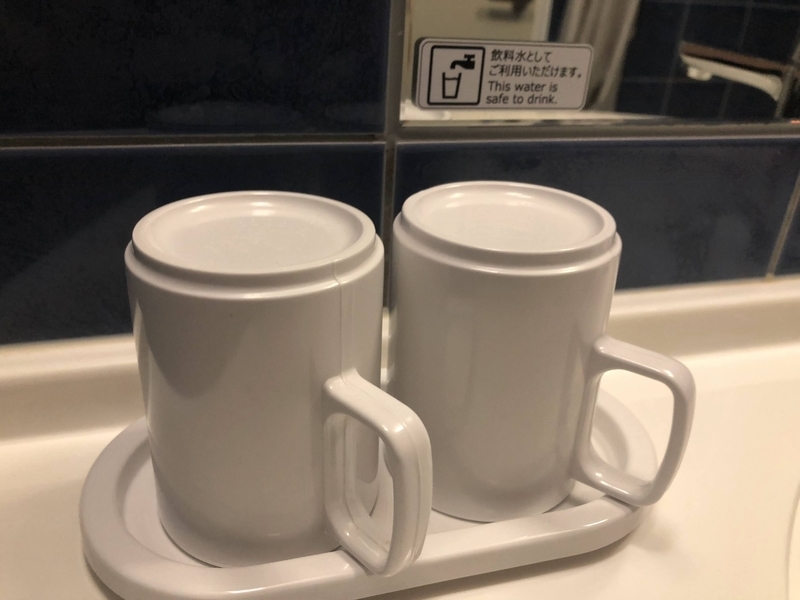 洗面台のコップ