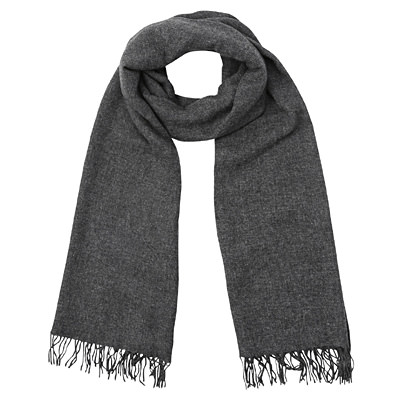 おすすめ大判ストール特集 Zaraの名作ベーシックスカーフからジョンストンズまで幅広く紹介します 洋服の選び方 色々な洋服を比較します