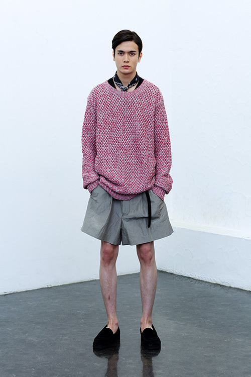 Uru ウル とは ギャルソンパタンナーが立ち上げたファッションブランドuruを紹介 洋服の選び方 色々な洋服を比較します