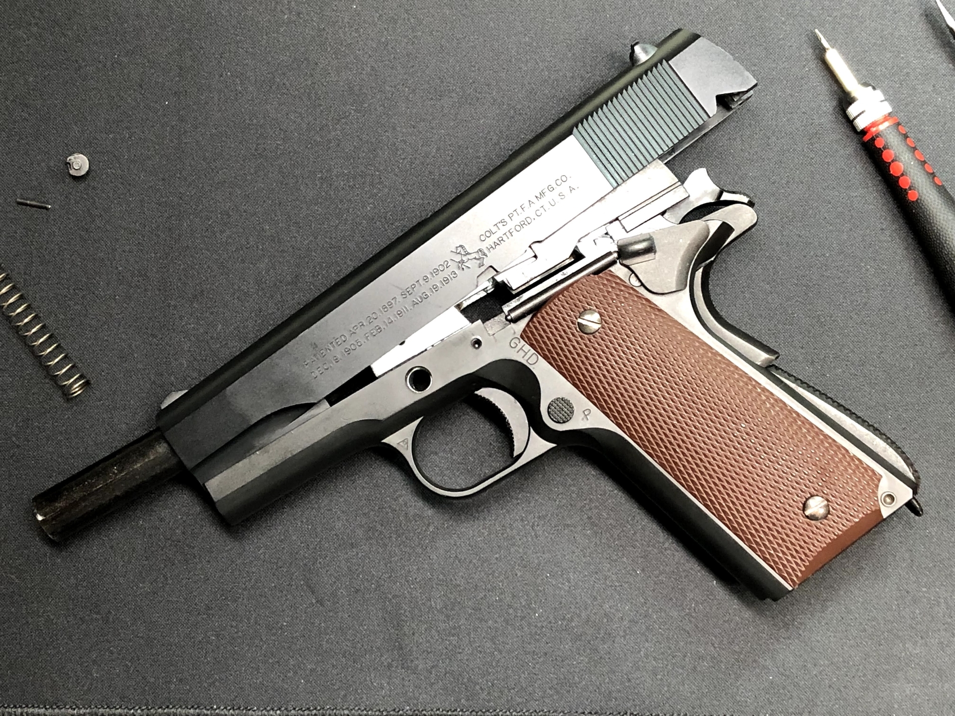 COLT M1911A1 TYPE 1942 ( MGC 製ガスブローバックガン ) の分解・調整