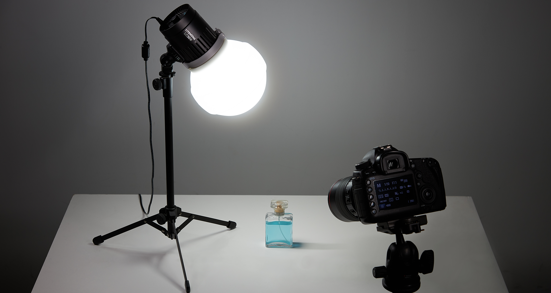 Godox LC30D / LC30Bi Litemons 卓上LEDライト - pepe's blog