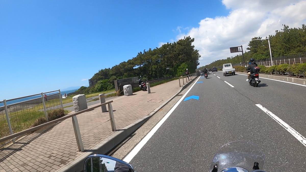海沿いの国道134号線