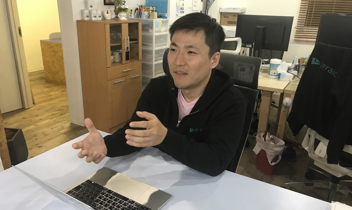 f:id:peraichi:20191106004710j:plain f:id:peraichi:20191106004710j:plain