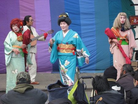 上野公園 さすらい姉妹