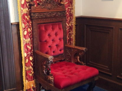 サターンの椅子 待ち受けのおまじない 願いが叶う椅子 パワースポット 美ッビッと