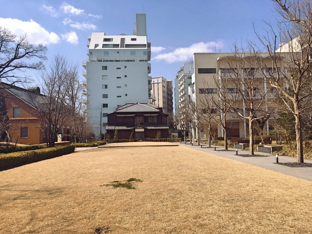 f:id:philo1985:20190310110228j:plain 社会 お金 無関心 人間関係 学校 福沢諭吉