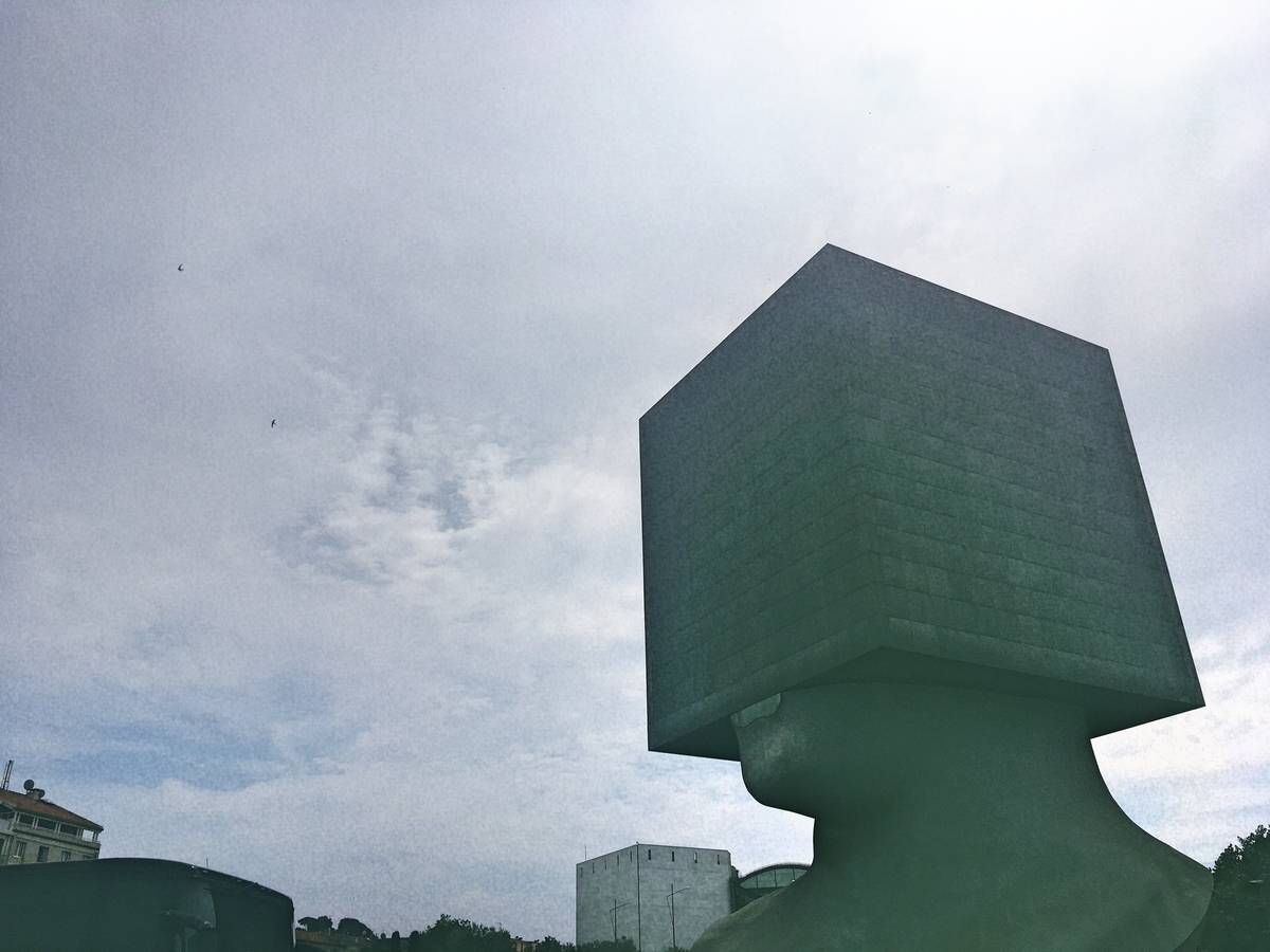 f:id:philo1985:20190712150146j:plain SNS 存在の家 推しが尊い インターネット 島宇宙 スキゾフレニック 資本主義 快感原則 友