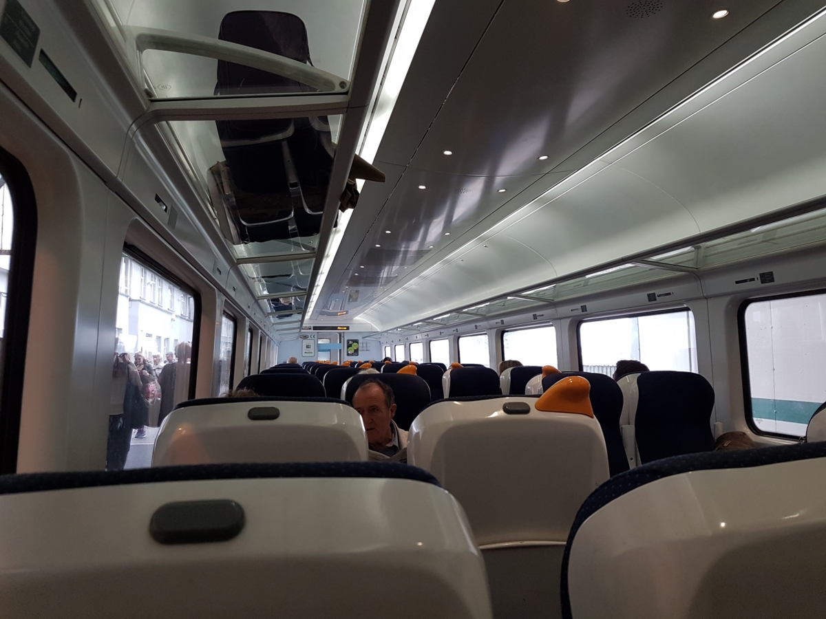 f:id:pho:20160705092335j:plain f:id:pho:20160705092335j:plain