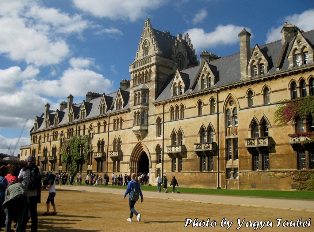 オックスフォード大学Christ Charch College(クライスト チャーチ カレッジ) 写真紹介 on Line オックスフォード大学Christ Charch College(クライスト チャーチ カレッジ) 写真紹介 on Line