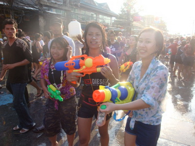 f:id:phukettown:20190412193712j:plain f:id:phukettown:20190412193712j:plain