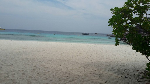 f:id:phukettown:20190422225623j:plain