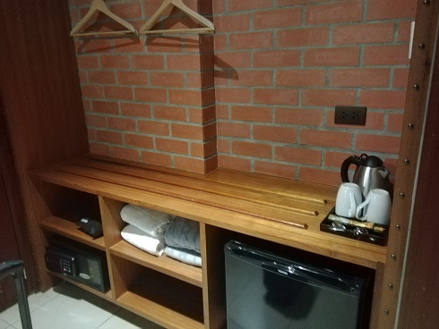 f:id:phukettown:20190506224916j:plain f:id:phukettown:20190506224916j:plain