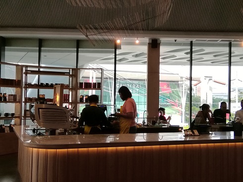 f:id:phukettown:20190619122929j:plain