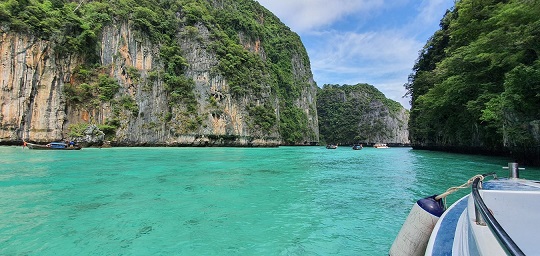 f:id:phukettown:20191121114322j:plain f:id:phukettown:20191121114322j:plain