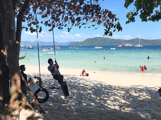 f:id:phukettown:20191231172155j:plain