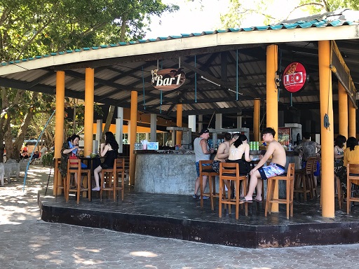 f:id:phukettown:20191231172220j:plain