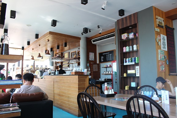 f:id:phukettown:20200229152840j:plain f:id:phukettown:20200229152840j:plain