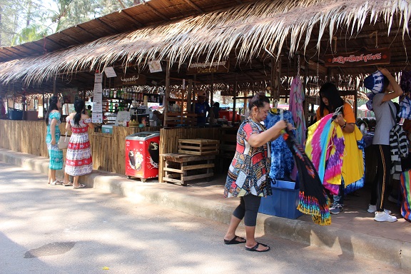 f:id:phukettown:20200301105727j:plain f:id:phukettown:20200301105727j:plain