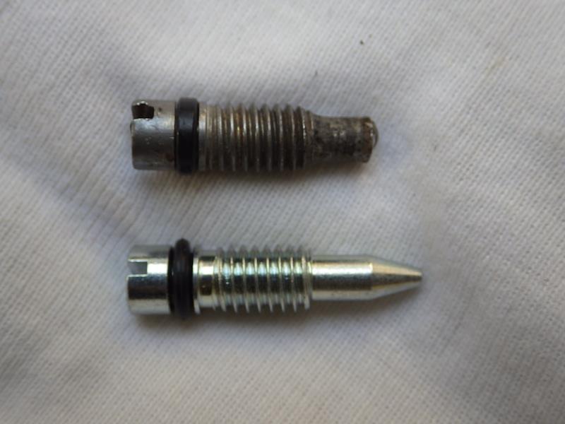 スティード キャブレター ドレンボルト交換 ぴーちゃのブログ