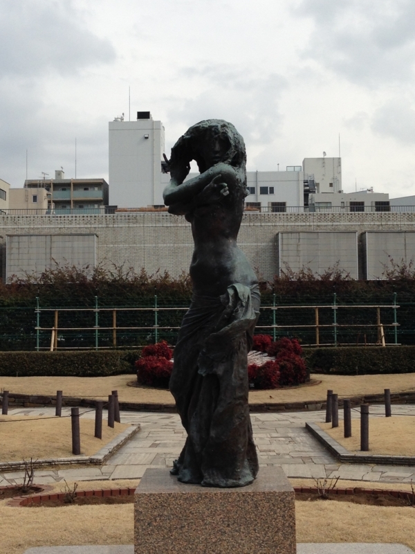 彫刻放浪：播磨坂さくら並木→占春園/教育の森公園→窪町東公園