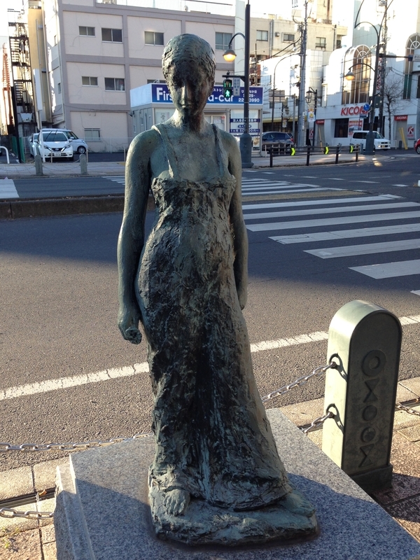 彫刻放浪：勝田 かけらを集める（仮）。