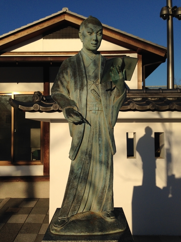 小鹿尚久作ブロンズレリーフ/バラの乙女/茨城県水戸市/彫刻家 彫刻放浪