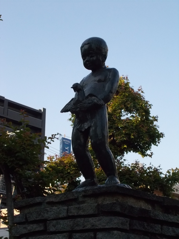 f:id:pigmonm:20190602140132j:plain:w240 f:id:pigmonm:20190602140132j:plain:w240