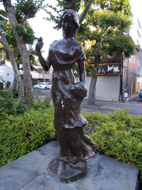 f:id:pigmonm:20190602140526j:plain:w240 f:id:pigmonm:20190602140526j:plain:w240