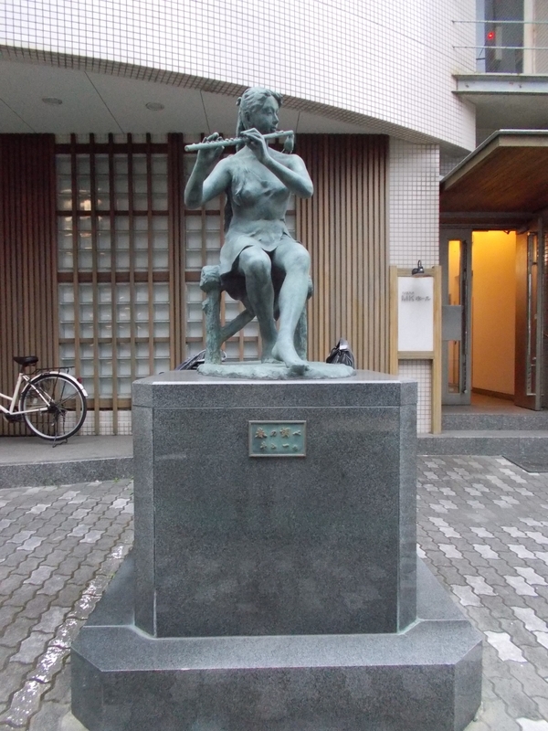 f:id:pigmonm:20190821233336j:plain:w240