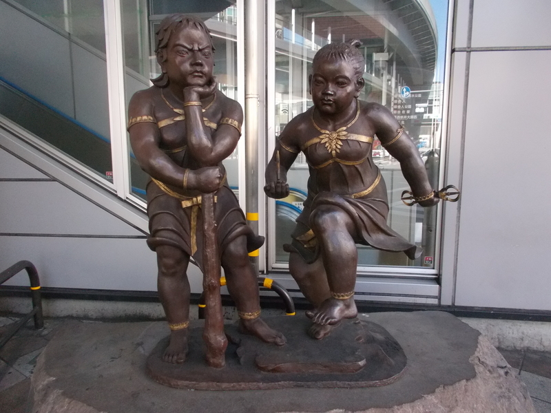 彫刻家 平野千里作 『　飛翔　』ブロンズ　検索西日暮里仏像　在銘,作家物,置物 彫刻家 平野千里作 『 飛翔 』ブロンズ 検索西日暮里仏像 在銘