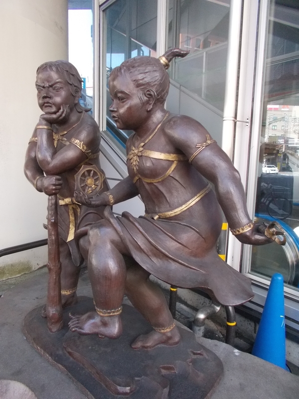 彫刻放浪：日暮里周辺（2） 荒川区編（2） - かけらを集める（仮）。