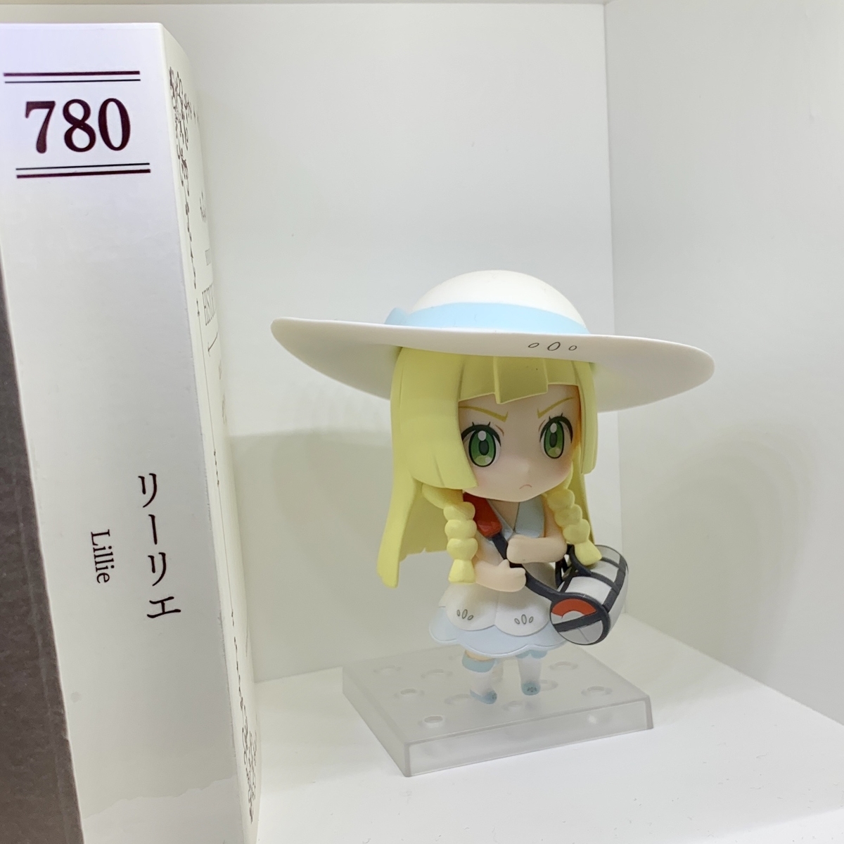 開封済】ねんどろいど 780 ポケットモンスター リーリエ 入手困難 傷