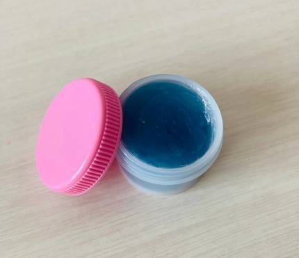 「危険な鼻血」?鼻血がよく出る娘、病院で処方された軟膏