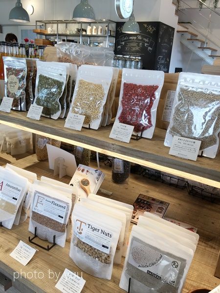 タマチャンショップ本店の店内