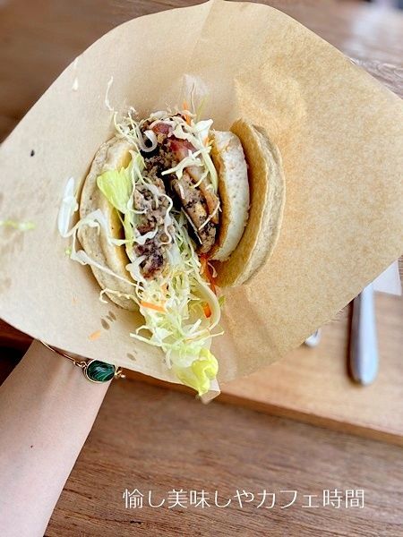 タマチャンショップのタマチャンバーガー