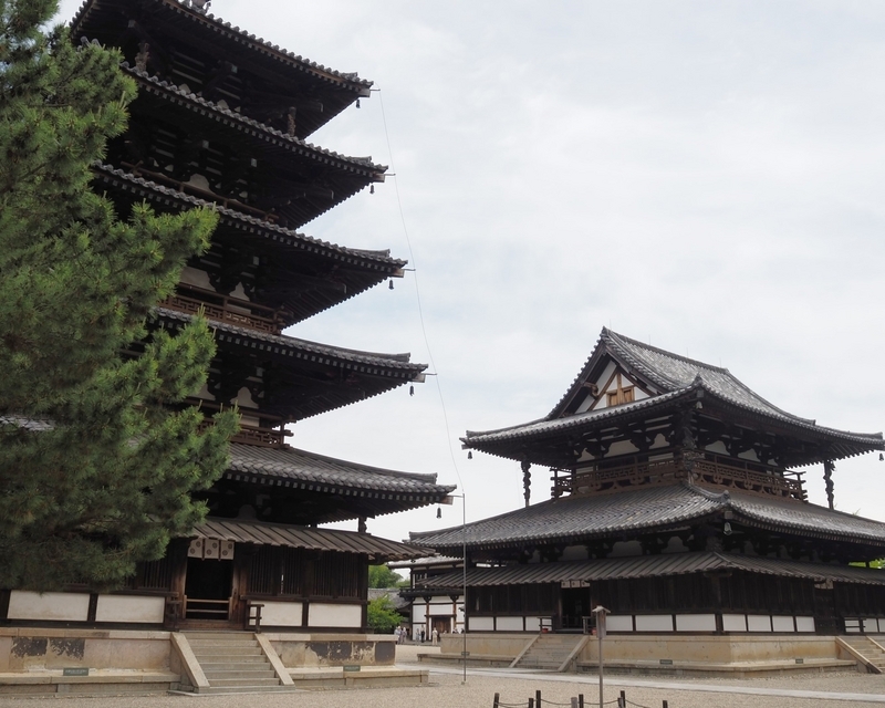 法隆寺_金堂_五重塔