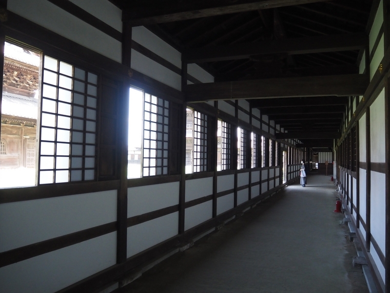 瑞龍寺_回廊