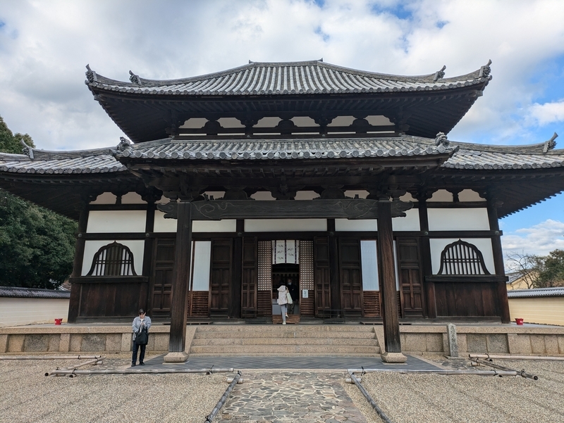 奈良・東大寺戒壇堂】四天王 にらみを利かす 僧侶にも？ ｜60歳からの