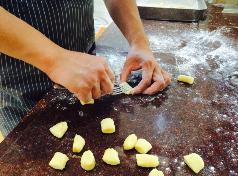 f:id:pizzeria-castagna:20151009145648j:image