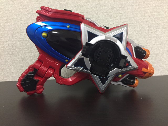 宇宙戦隊キュウレンジャー 変身コントローラー Dxセイザブラスター を徹底解説 Fun Toy Life 宇宙戦隊キュウレンジャー 変身コントローラー Dxセイザブラスター を徹底解説 Fun Toy Life