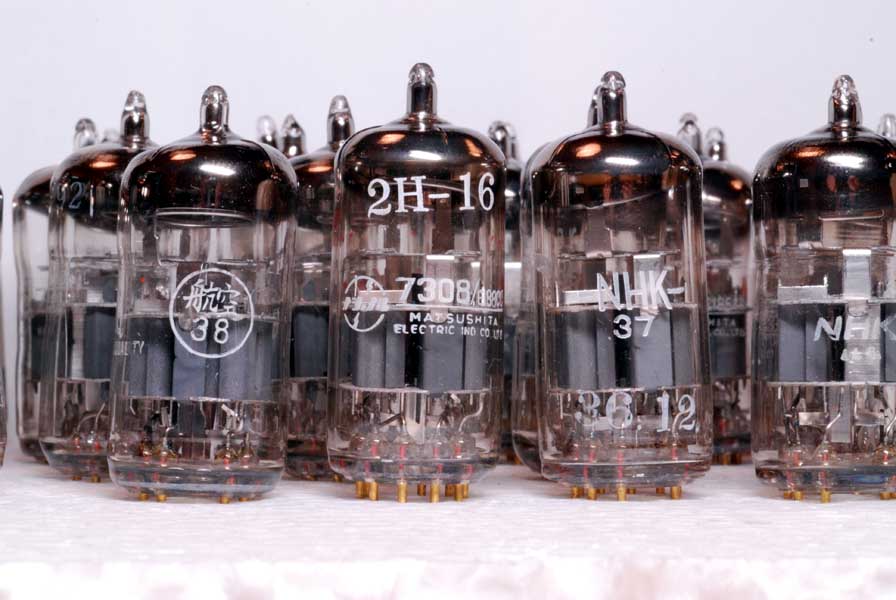個別「[tube]7308/E188CC Matsushita (From Left to Right: JSDAF/NHK
